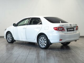 2011 Toyota Corolla X (E140, E150) Рестайлинг, белый, 1299000 рублей, вид 2