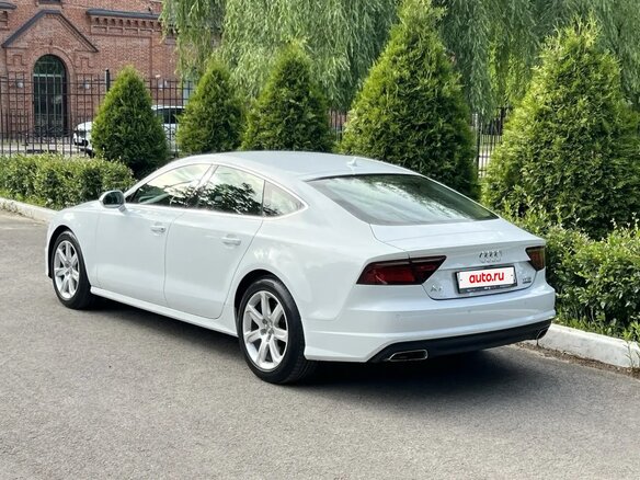2014 Audi A7 I (4G) Рестайлинг, белый, 2340000 рублей - вид 12