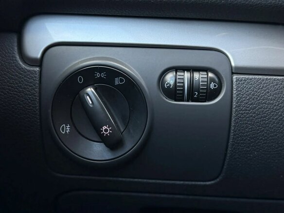 2012 Volkswagen Golf VI, серебристый, 720000 рублей - вид 14