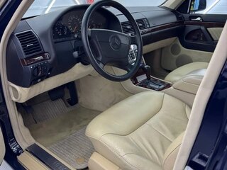 1992 Mercedes-Benz S-Класс 500 Long III (W140), синий, 11000000 рублей, вид 5