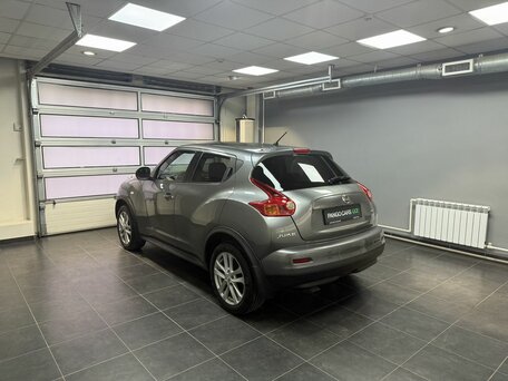 2011 Nissan Juke I, серый, 1083000 рублей, вид 4