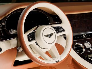 2025 Bentley Continental GT Speed IV, бежевый, 57070200 рублей, вид 3