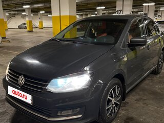 2017 Volkswagen Polo V Рестайлинг, серый, 800000 рублей, вид 1