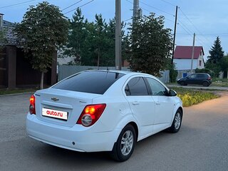2012 Chevrolet Aveo II, белый, 420000 рублей, вид 4