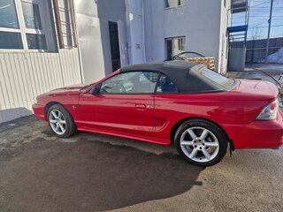 1994 Ford Mustang IV, красный, 1900000 рублей, вид 3