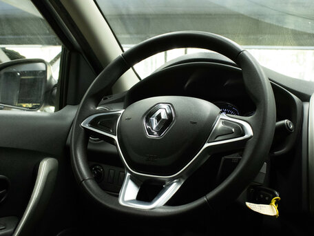 2022 Renault Logan II Рестайлинг, белый, 1249000 рублей, вид 5