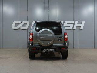 2018 Chevrolet Niva I Рестайлинг, серый, 829000 рублей, вид 4