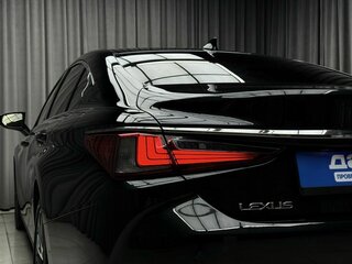 2020 Lexus ES 250 VII, чёрный, 5149000 рублей, вид 4
