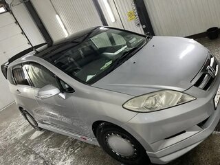 2004 Honda Edix, серебристый, 550000 рублей, вид 3