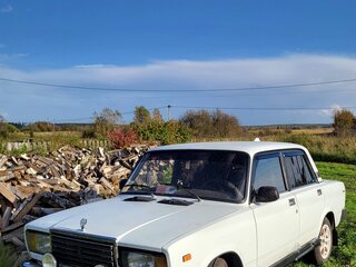 2001 Lada (ВАЗ) 2107, белый, 80000 рублей, вид 1