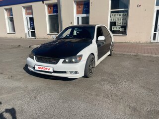 2002 Toyota Altezza, белый, 550000 рублей, вид 2