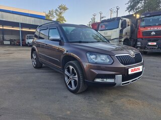 2017 Skoda Yeti I Рестайлинг, коричневый, 1450000 рублей, вид 3