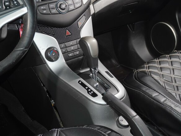 2014 Chevrolet Cruze I Рестайлинг, белый, 799000 рублей - вид 16