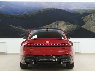 2026 Audi A5 L Sportback III (B10), красный, 5850000 рублей, вид 5