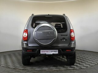 2015 Chevrolet Niva I Рестайлинг, серый, 570000 рублей, вид 5