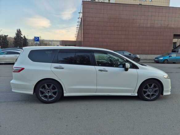 2008 Honda Odyssey IV, белый, 420000 рублей - вид 2