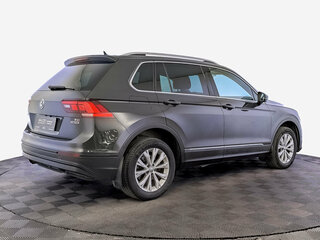 2017 Volkswagen Tiguan II, серый, 1775000 рублей, вид 5
