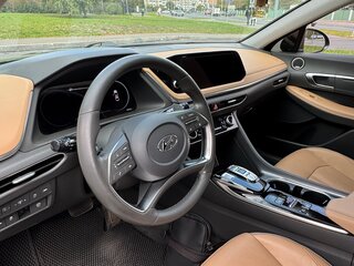 2020 Hyundai Sonata VIII (DN8), чёрный, 2400000 рублей, вид 4