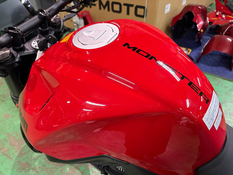 2026 Ducati Monster, красный, 1280000 рублей, вид 5