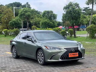 2022 Lexus ES 200 VII Рестайлинг, зелёный, 2510500 рублей, вид 3