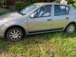 2011 Renault Sandero I, бежевый, 620000 рублей, вид 3