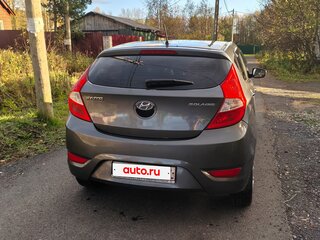 2013 Hyundai Solaris I, серый, 820000 рублей, вид 4