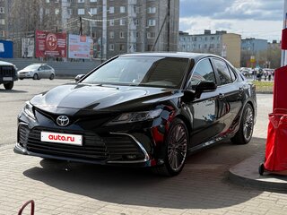 2019 Toyota Camry VIII (XV70), чёрный, 2250000 рублей, вид 1