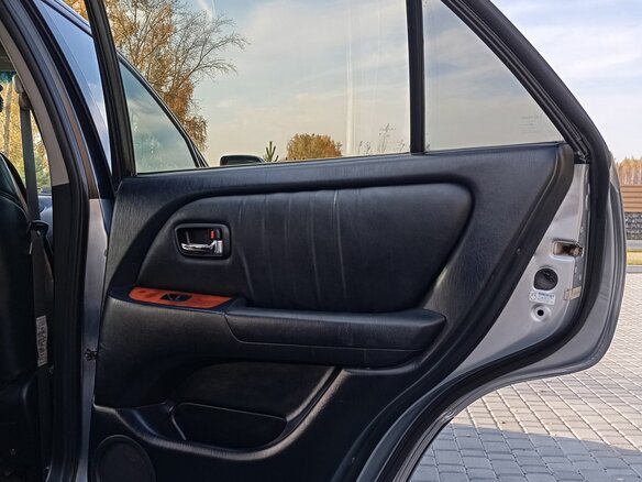 2001 Lexus RX 300 I, серый, 850000 рублей - вид 21