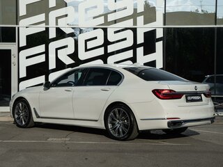 2016 BMW 7 серии 730i VI (G11/G12), белый, 3190000 рублей, вид 2