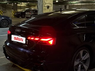 2020 Audi A5 Sportback 45 TFSI II (F5) Рестайлинг, чёрный, 3799000 рублей, вид 4