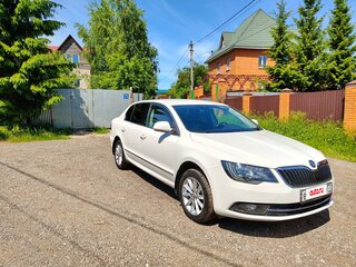 2014 Skoda Superb DSG II Рестайлинг, белый, 1899999 рублей, вид 4