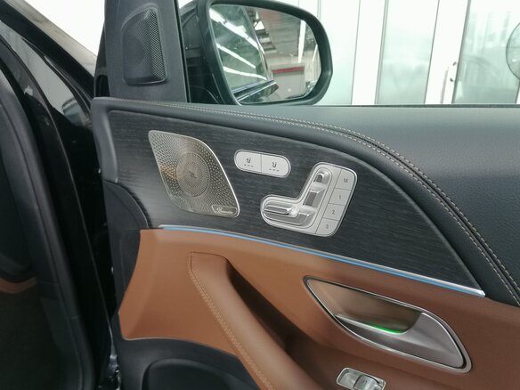 2026 Mercedes-Benz GLE 300 d II (V167) Рестайлинг, чёрный, 17100000 рублей - вид 24