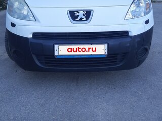 2010 Peugeot Partner II, белый, 545000 рублей, вид 2