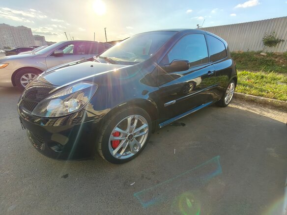 2008 Renault Clio RS III, чёрный, 1000000 рублей - вид 1