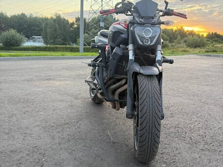2014 Yamaha MT-07 (FZ-07), красный, 590000 рублей, вид 3