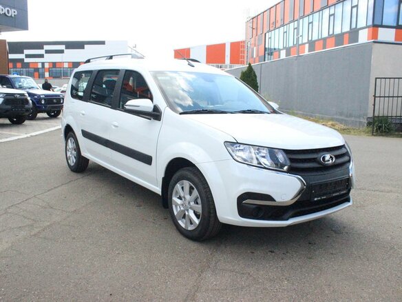 2026 Lada (ВАЗ) Largus I Рестайлинг, белый, 1842000 рублей - вид 1