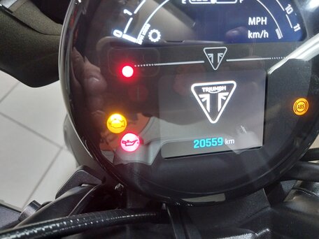 2023 Triumph Trident 660, чёрный, 749000 рублей, вид 5