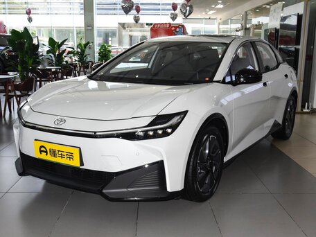 2026 Toyota bZ3, белый, 2512000 рублей, вид 1