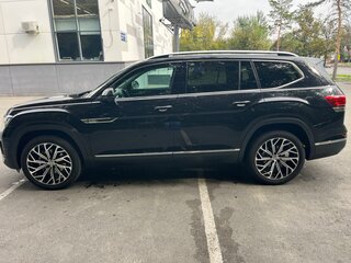 2024 Volkswagen Teramont I Рестайлинг (China Market), чёрный, 6150000 рублей, вид 4