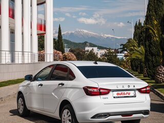 2025 Lada (ВАЗ) Vesta I Рестайлинг (NG), белый, 1190000 рублей, вид 3