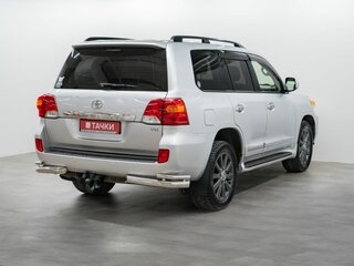 2012 Toyota Land Cruiser 200 Series Рестайлинг 1, серебристый, 3650000 рублей, вид 3
