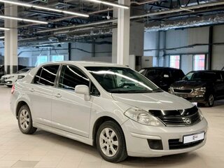 2011 Nissan Tiida I Рестайлинг, серебристый, 618000 рублей, вид 2