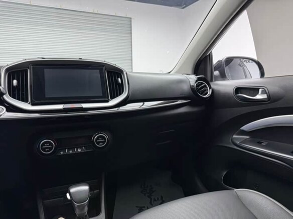 2022 Kia KX1, белый - вид 14