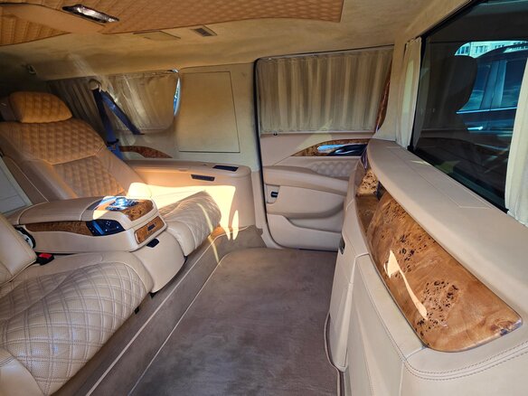 2014 Cadillac Escalade IV, чёрный - вид 25