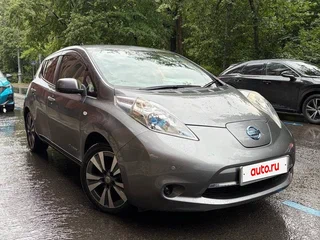 2012 Nissan Leaf I (ZE0/AZE0), серый, 890000 рублей, вид 1