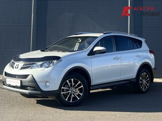 2014 Toyota RAV4 IV (XA40), белый, 1945000 рублей, вид 1