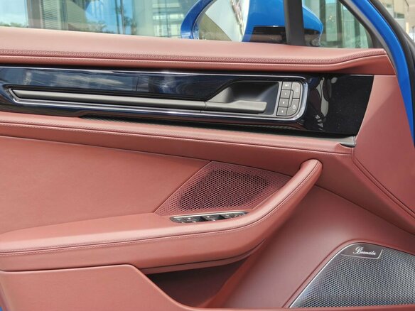 2026 Porsche Panamera GTS III, синий, 27900000 рублей - вид 11