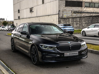 2019 BMW 5 серии 520d VII (G30/G31/G38), серый, 3149000 рублей, вид 5