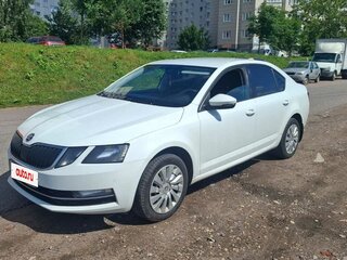 2018 Skoda Octavia III (A7) Рестайлинг, белый, 1285000 рублей, вид 1