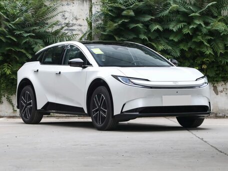 2026 Toyota bZ5 550, белый, 4203003 рублей, вид 1